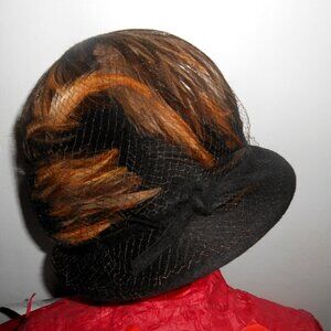 Exquisite Vintage Nadelle Montreal Cloche Felt & Feathered Hat